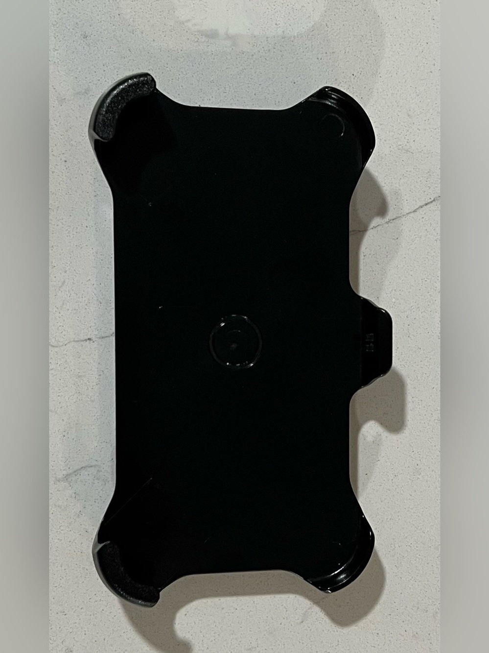 OtterBox iPhone 11 - Picture 3 of 15